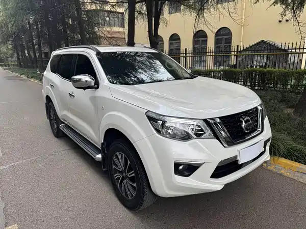 Nissan Terra 2023