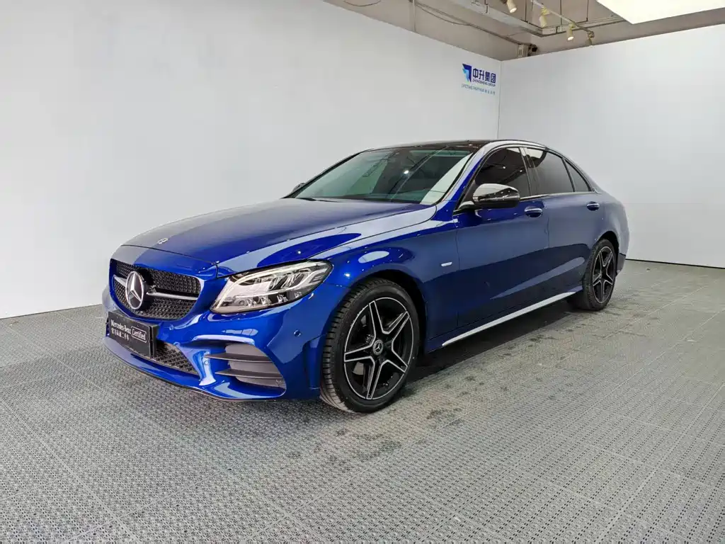 Mercedes-Benz C-Class 2021