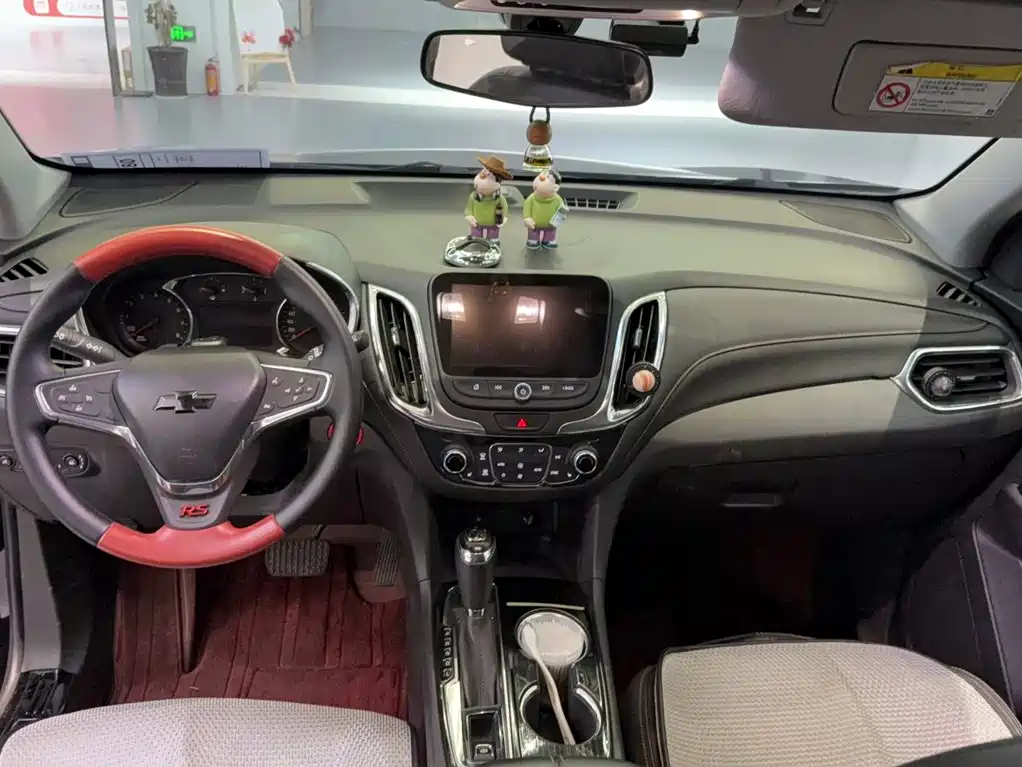 Chevrolet Equinox 2018 — фото 14