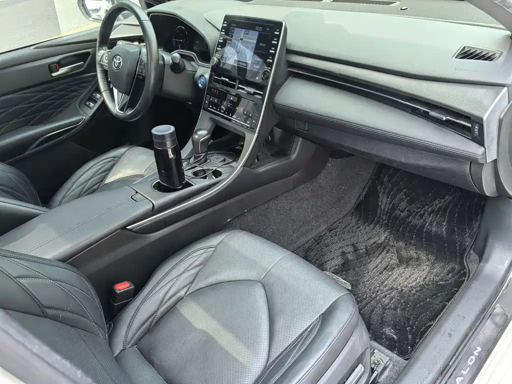 Toyota Avalon 2019 — фото 11