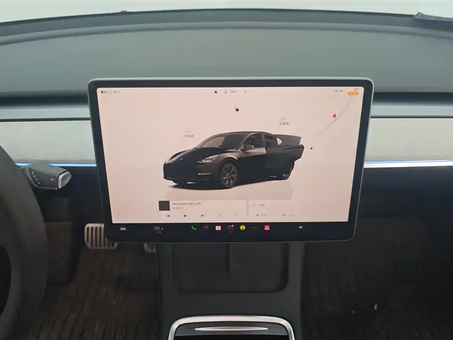 Tesla Model Y 2023 — фото 13