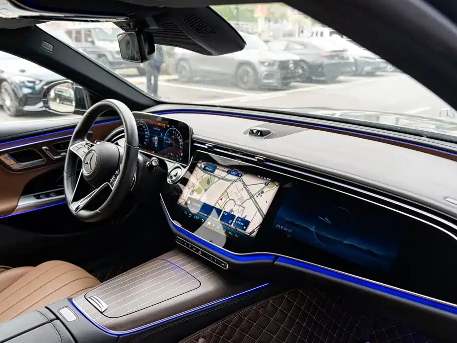 Mercedes-Benz E-Class New Energy 2025 — фото 12
