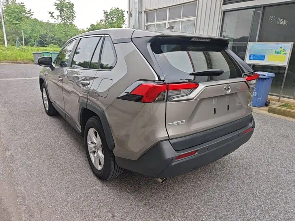 Toyota RAV4 2022