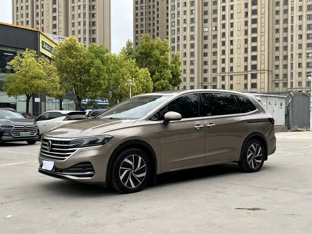 Volkswagen Viloran 2022
