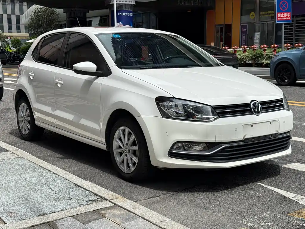 Volkswagen Polo 2016 — фото 3