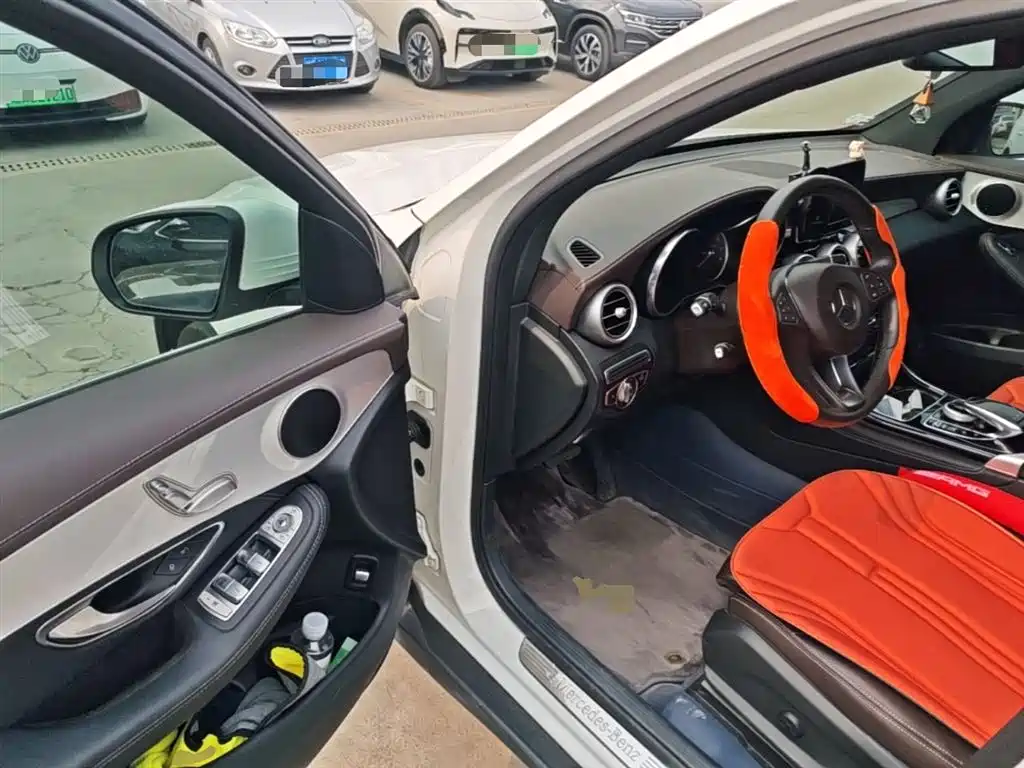Mercedes-Benz GLC 2019 — фото 16