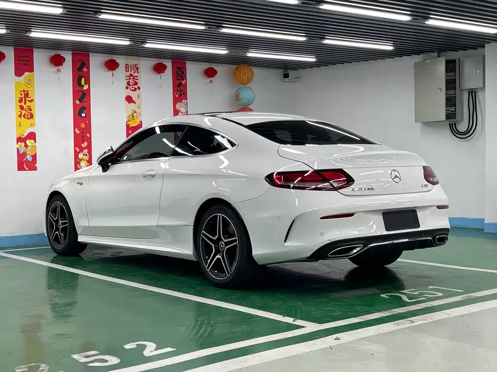 Mercedes-Benz C-Class 2019
