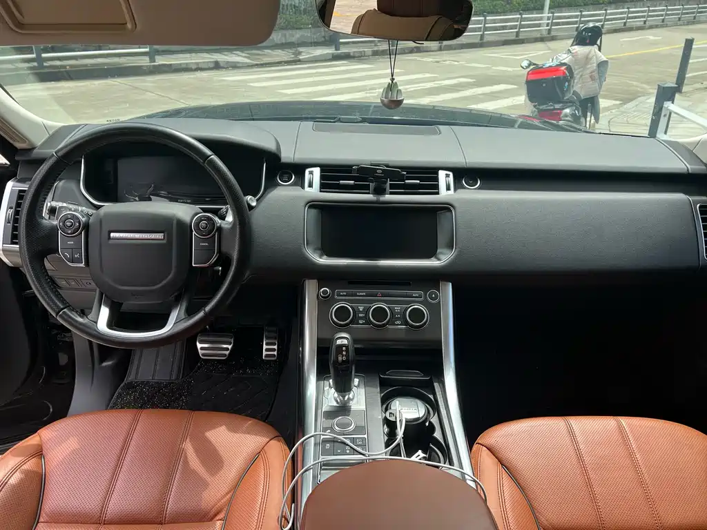 Land Rover Sport 2018 — фото 9