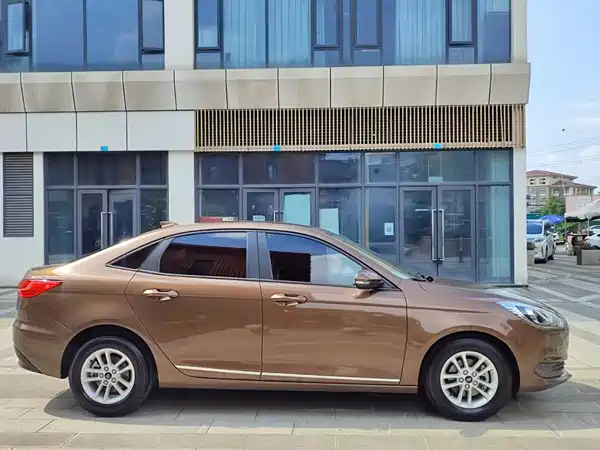 Ford Escort 2019
