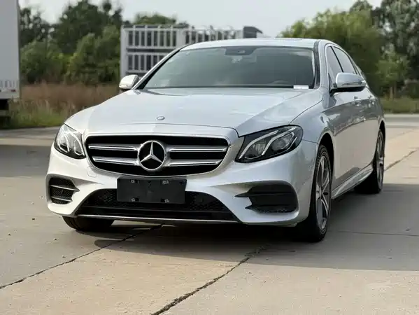 Mercedes-Benz E-Class 2016