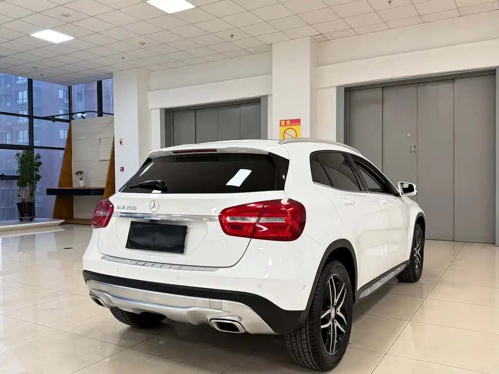 Mercedes-Benz GLA 2016 — фото 4