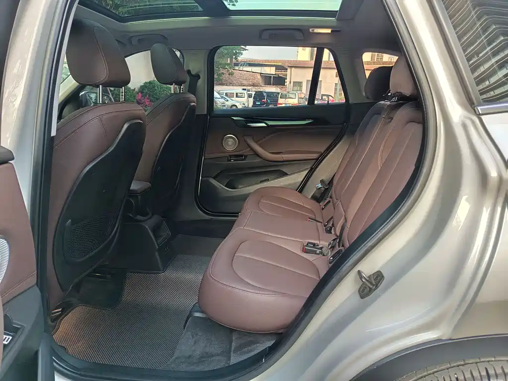 BMW X1 2022
