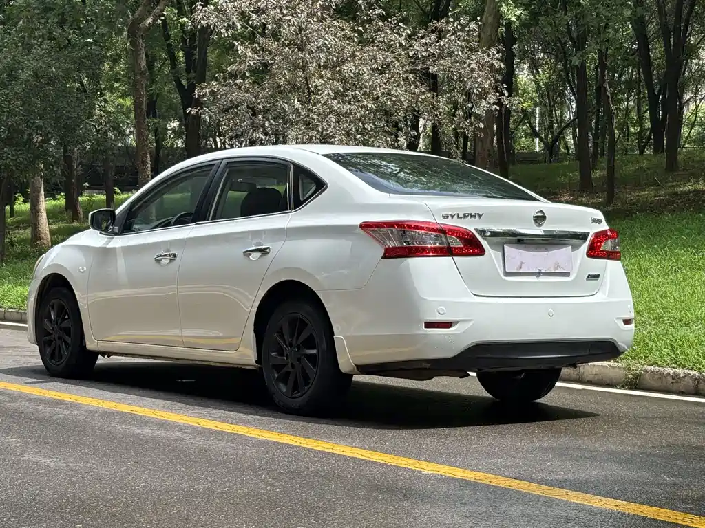 Nissan Sylphy 2015