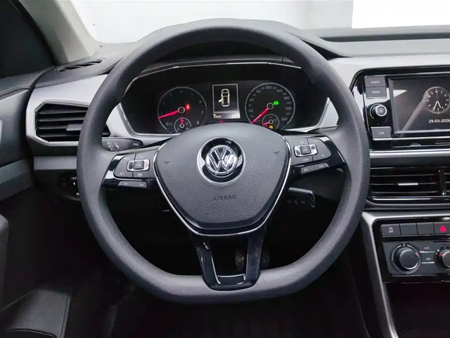 Volkswagen T-Cross 2020 — фото 15