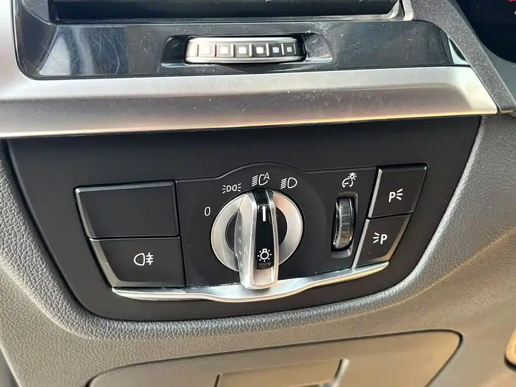 BMW X3 2020 — фото 16