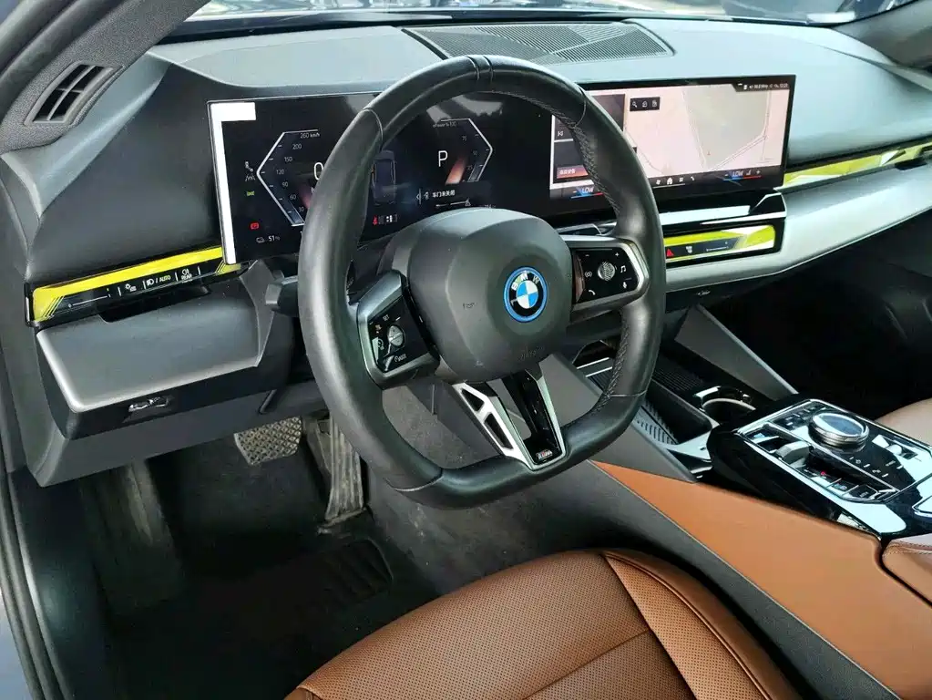 BMW i5 2026 — фото 13