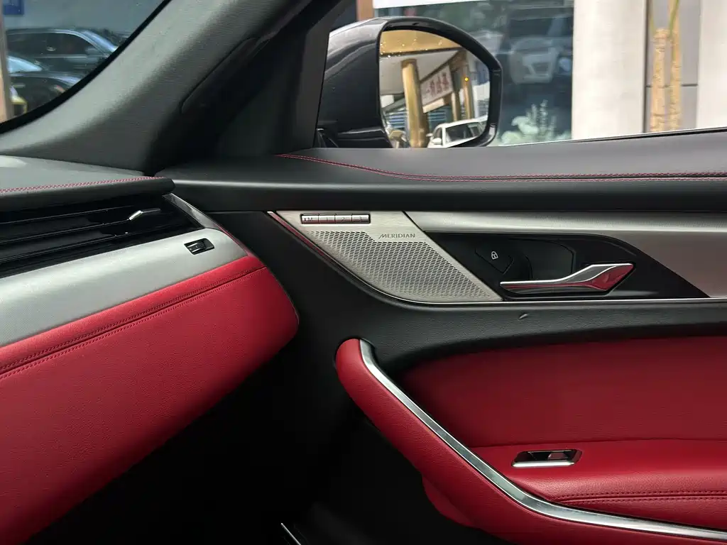 Jaguar F-PACE 2021 — фото 12