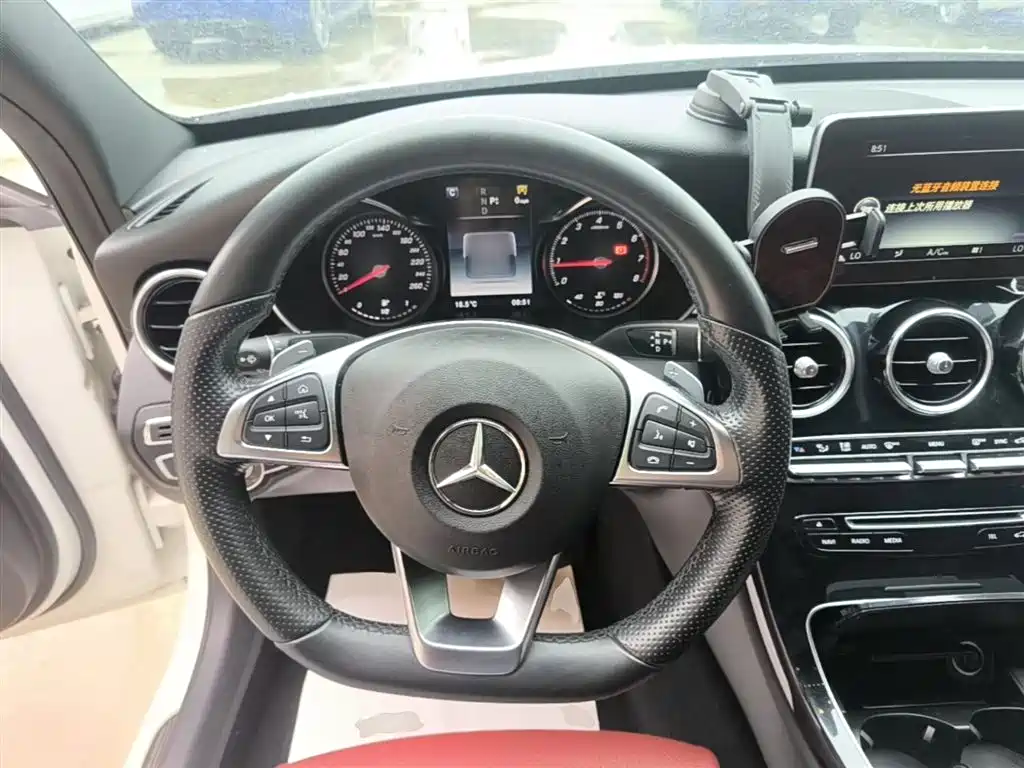 Mercedes-Benz C-Class 2016 — фото 11
