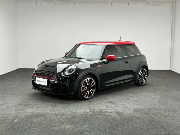 MINI JCW 2021