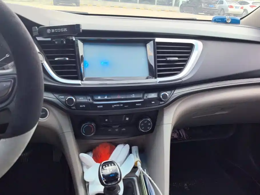Buick Excelle GT 2015 — фото 13