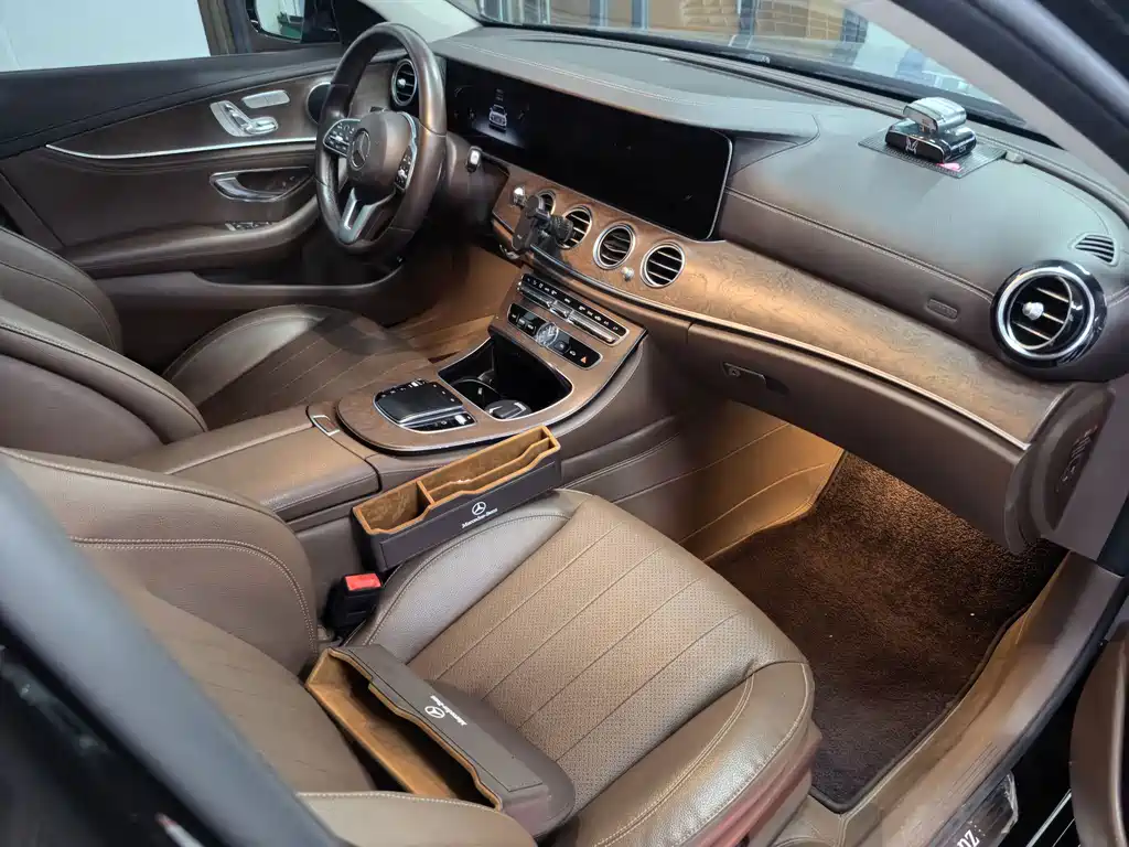 Mercedes-Benz E-Class 2018 — фото 6