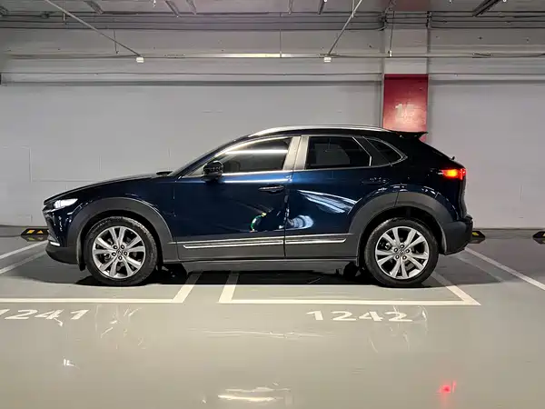 Mazda CX-30 2020