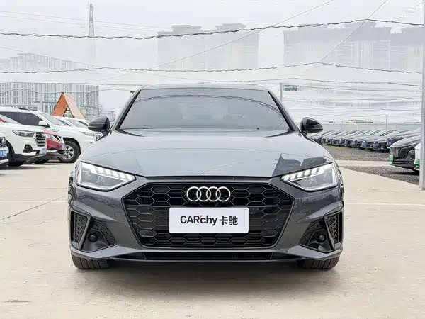 Audi A4L 2023