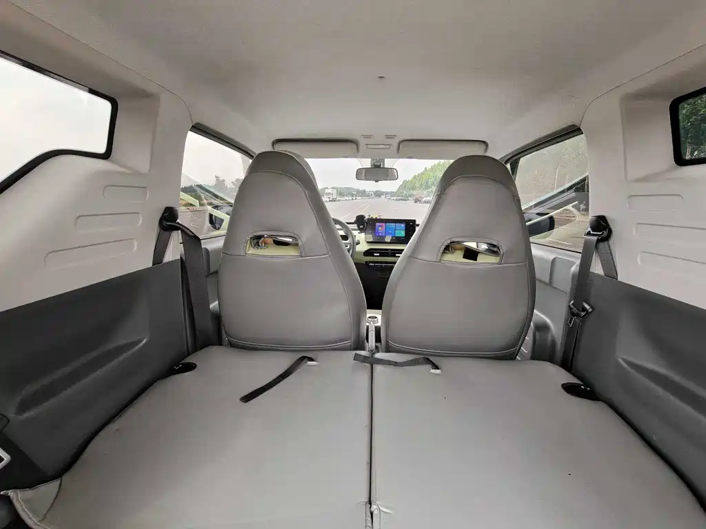 Geely Galaxy Panda 2024