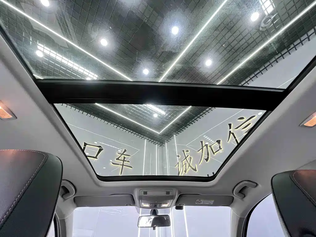 Skoda Karoq 2022 — фото 17
