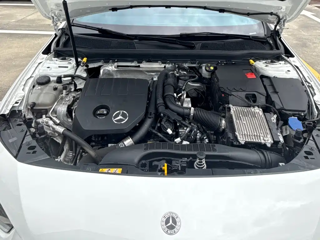 Mercedes-Benz A-Class 2024 — фото 13