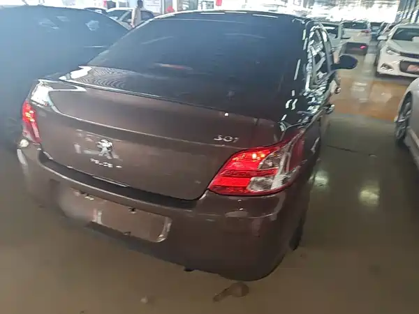 Peugeot 301 2015