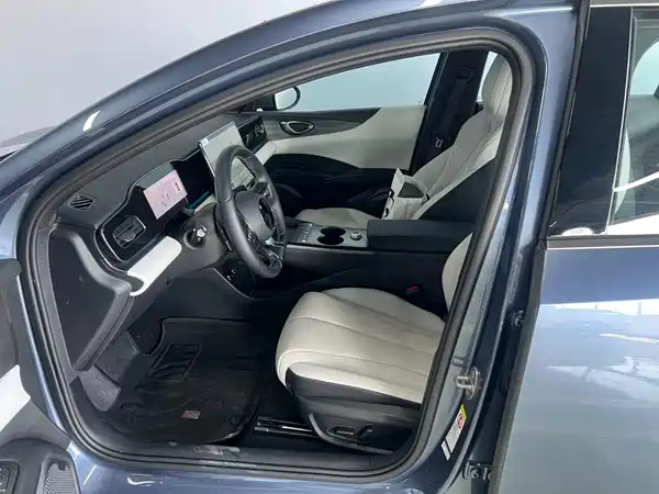 BYD Seal 06 2025