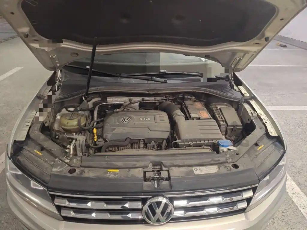 Volkswagen Tiguan L 2017 — фото 11