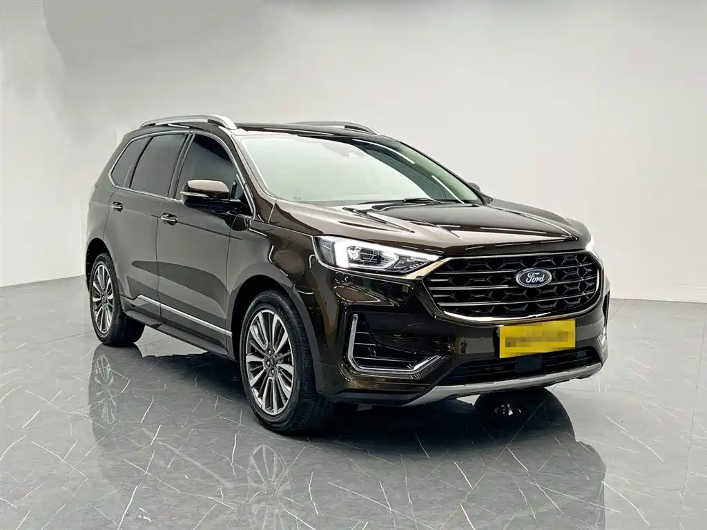 Ford Edge 2021 — фото 8