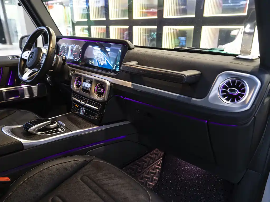 Mercedes-Benz G-Class 2021 — фото 15