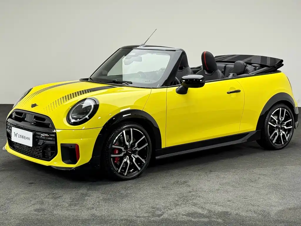 MINI JCW 2025