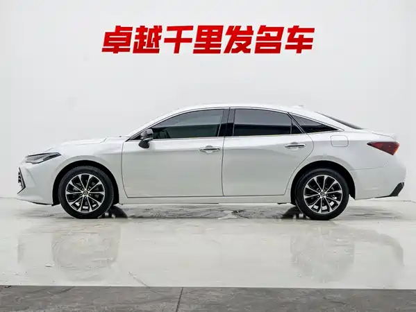 Toyota Avalon 2022