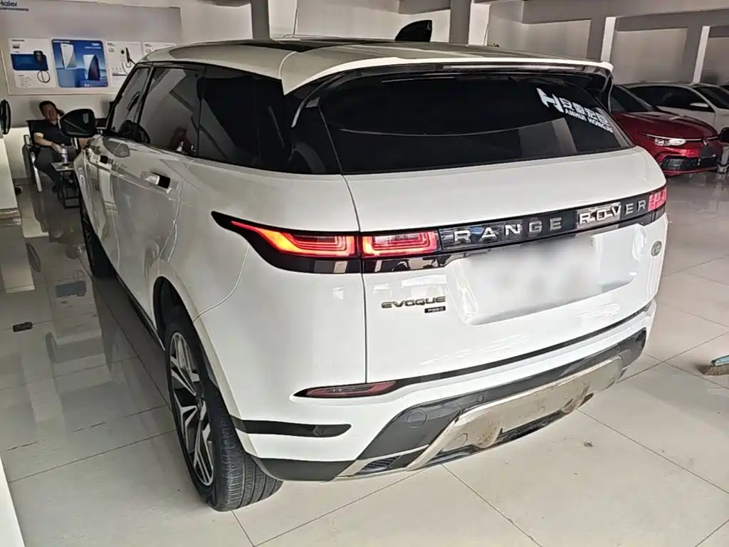 Land Rover Range Rover Evoque 2022 — фото 5