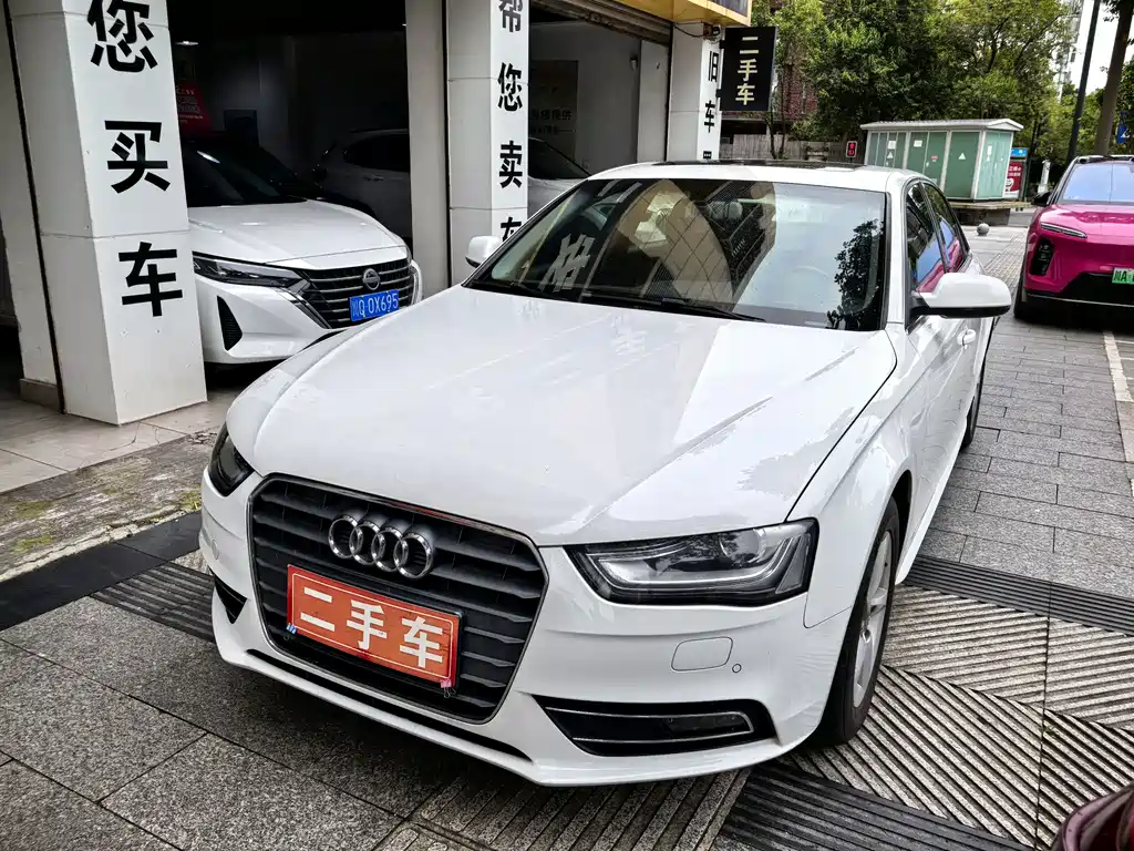 Audi A4L 2014