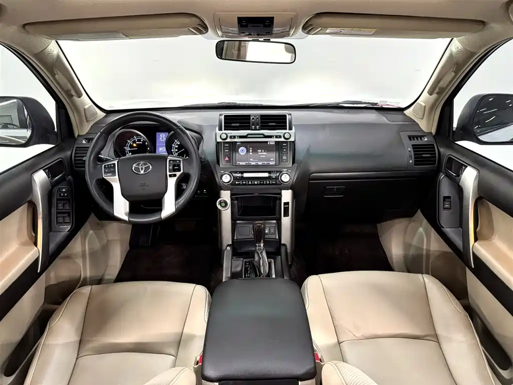 Toyota Prado 2013 — фото 21