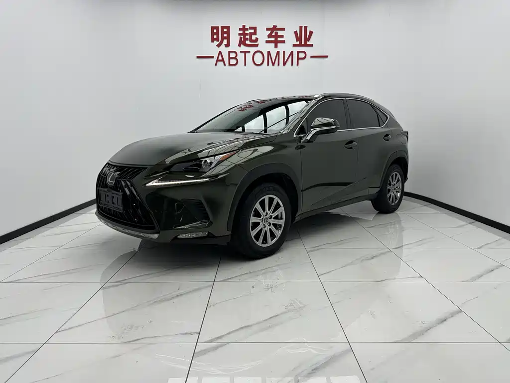 Lexus NX 2021