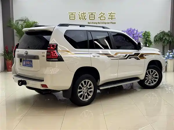 Toyota Prado 2018