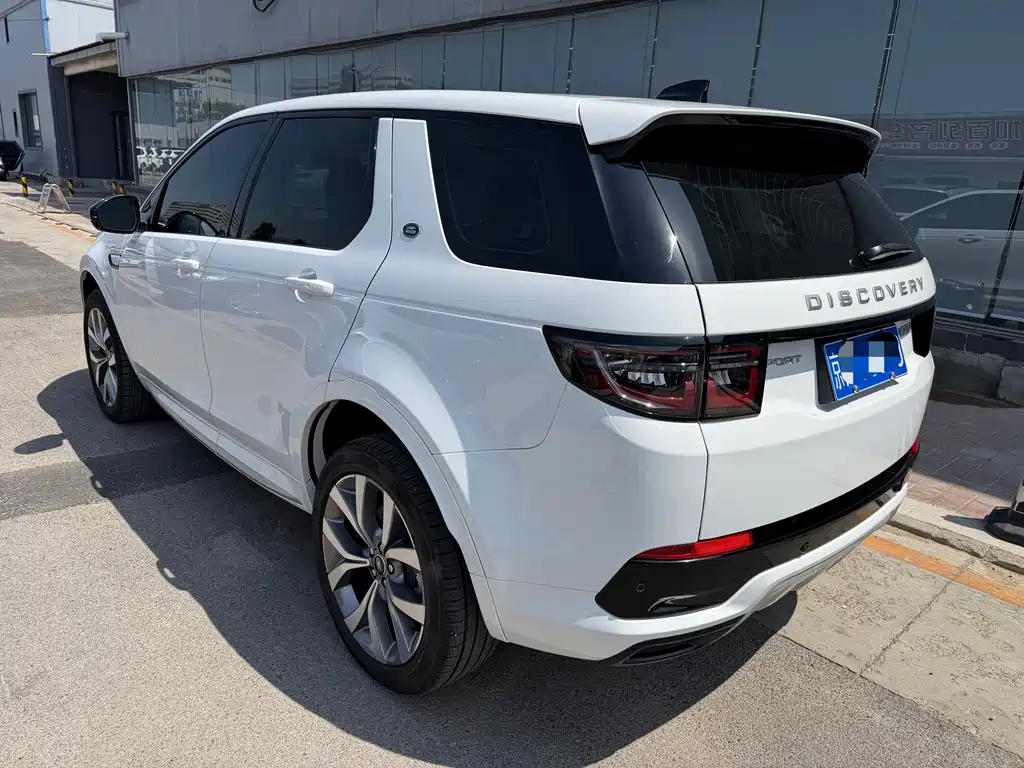 Land Rover Discovery Sport 2025 — фото 12