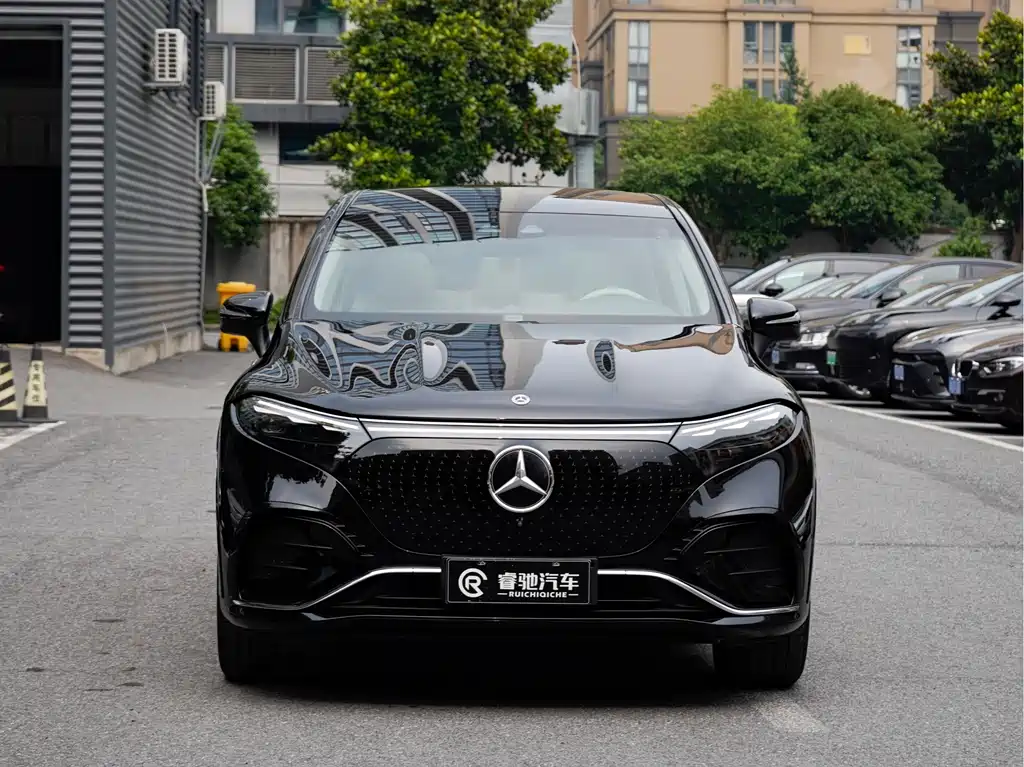 Mercedes-Benz EQS SUV 2024
