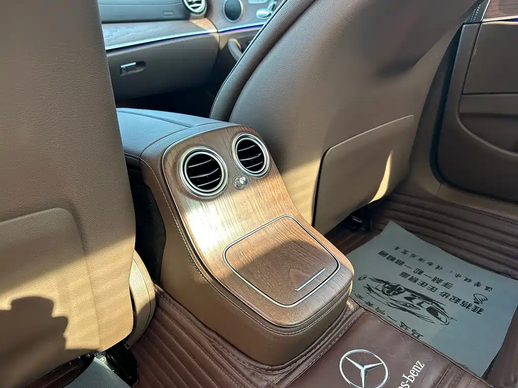 Mercedes-Benz E-Class New Energy 2022 — фото 14