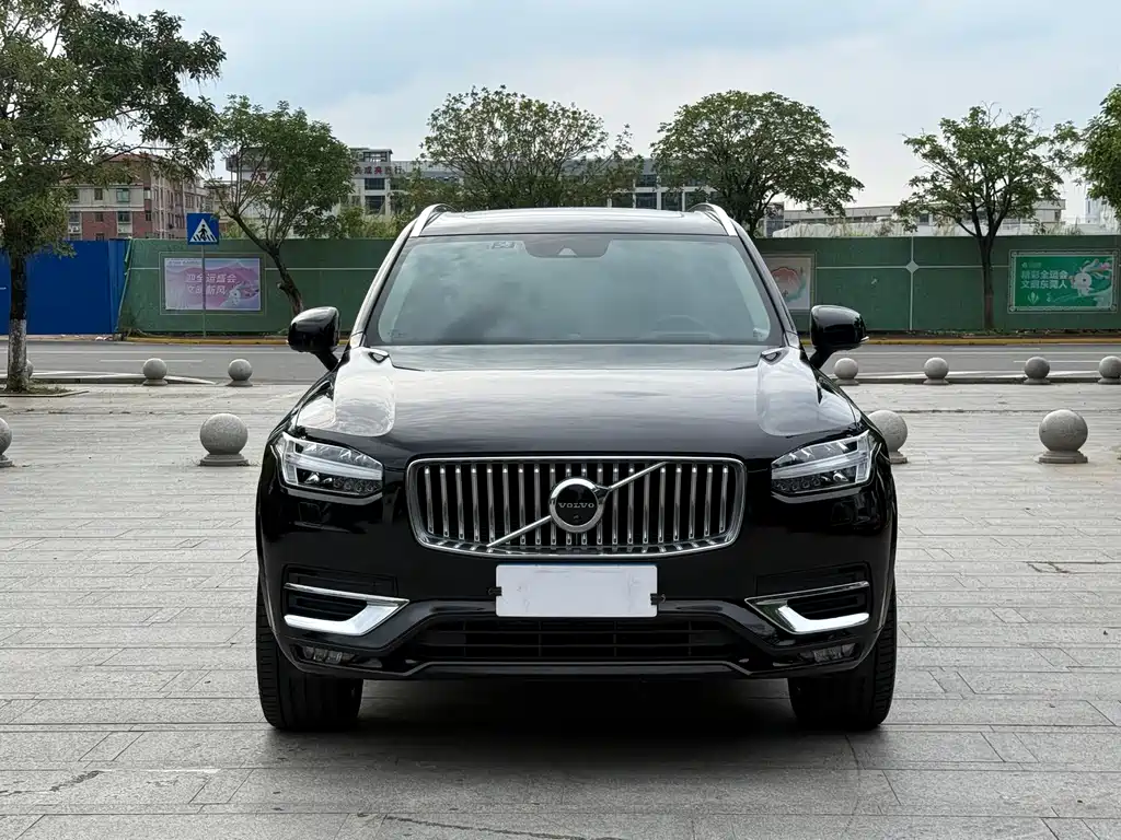 Volvo XC90 2019