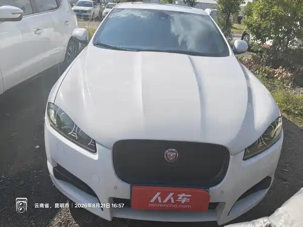 Jaguar XF 2016