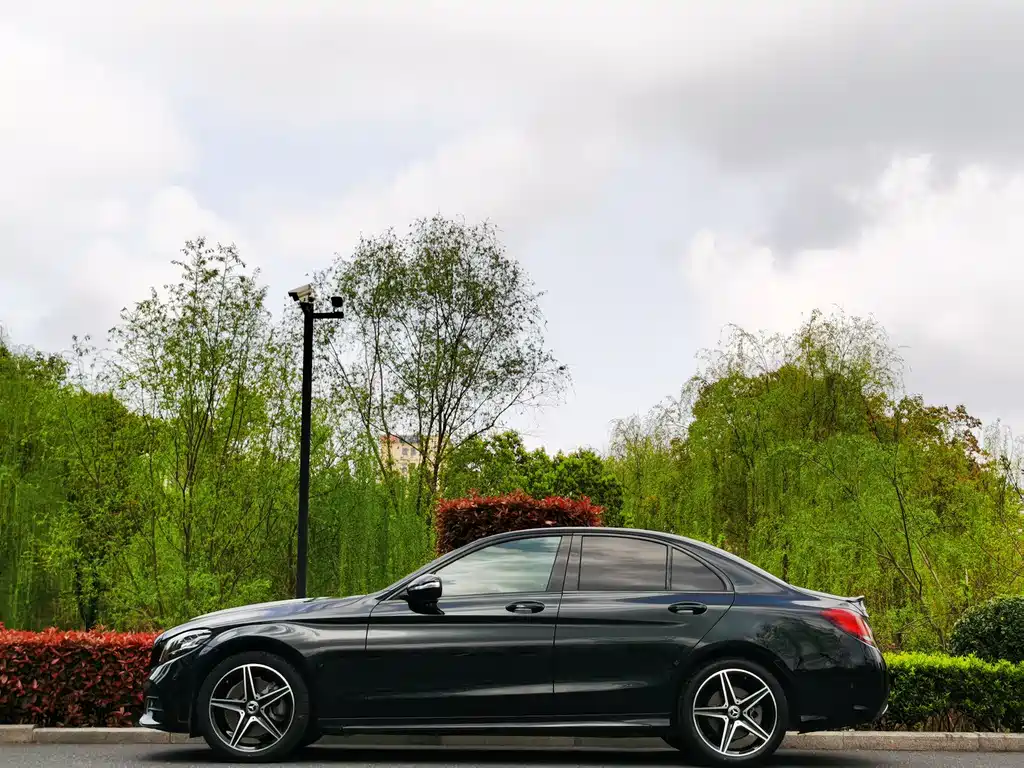 Mercedes-Benz C-Class 2020 — фото 4