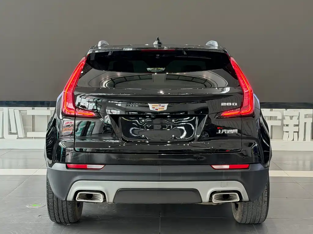 Cadillac XT4 2020 — фото 6