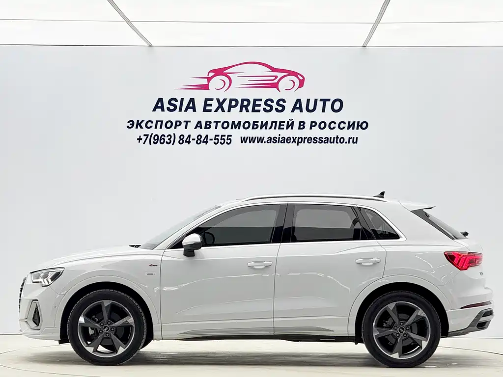 Audi Q3 2022 — фото 7